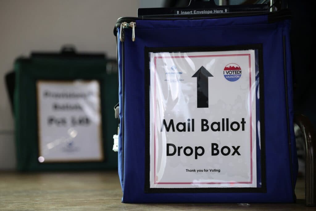 Trump signs executive order targeting Georgia’s mail-in voting l